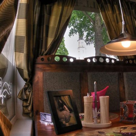 Hotel Krunk Sillamäe Εξωτερικό φωτογραφία